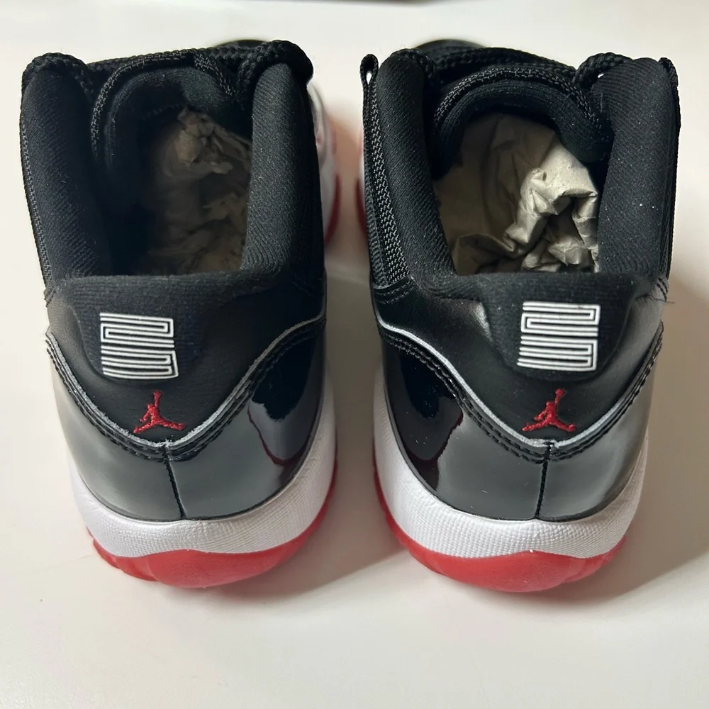 Nike Air Jordan 11 Retro Low